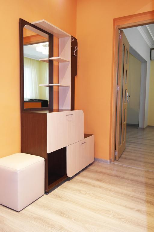 Water House Apartman Sumen Kültér fotó